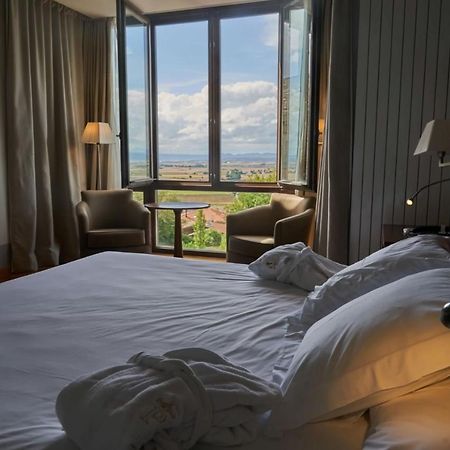 Parador De Argómaniz Kültér fotó