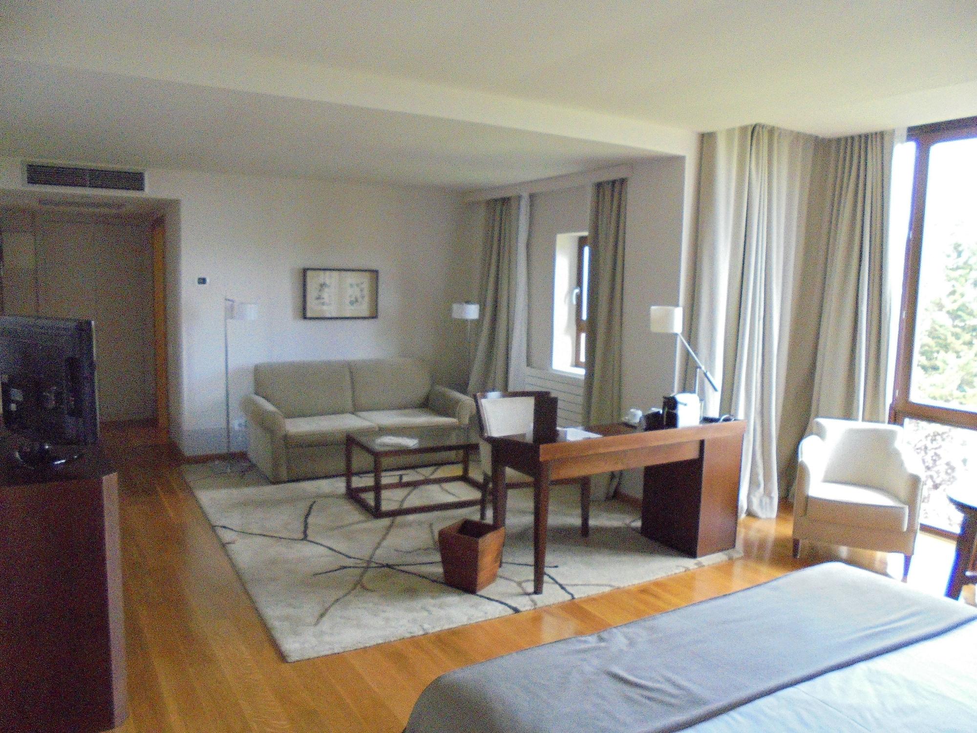 Parador De Argómaniz Kültér fotó