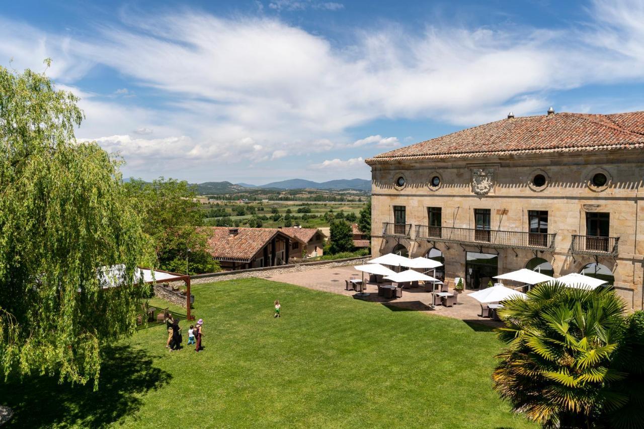 Parador De Argómaniz Kültér fotó