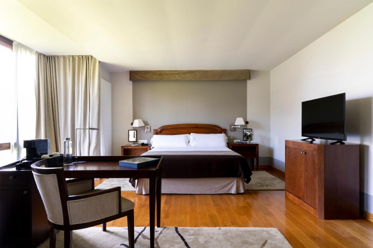 Parador De Argómaniz Kültér fotó